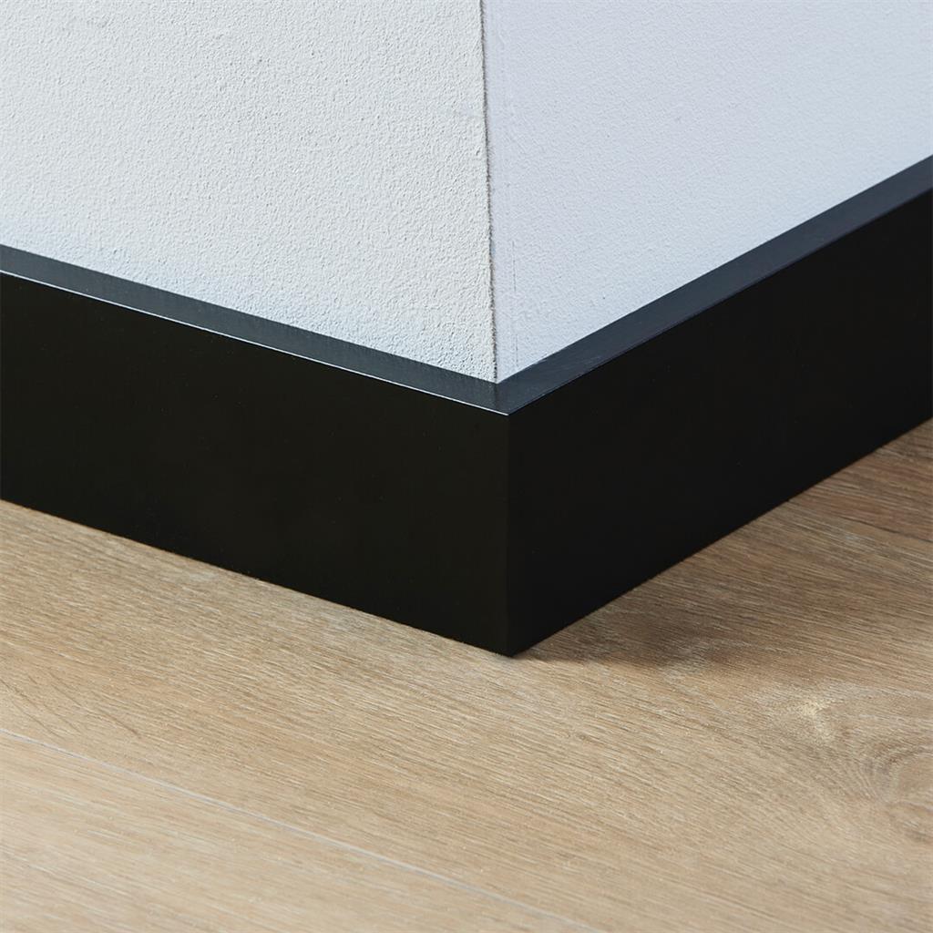 Co-pro gelakte plint amsterdam zwart 70x15 - Afbeelding 2