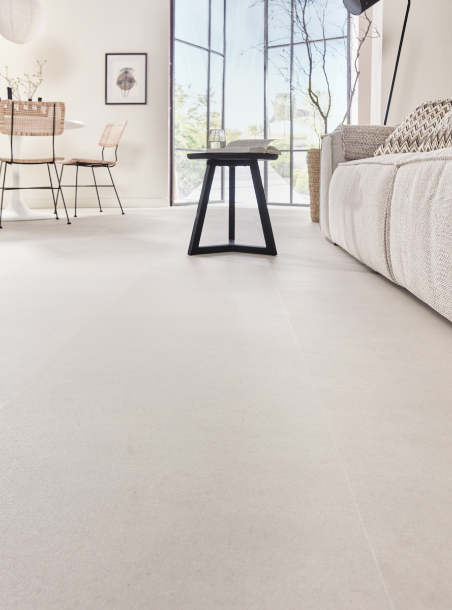 Floer - Tegel Click PVC - Betonlook Zand - PVC Klik - Afbeelding 8