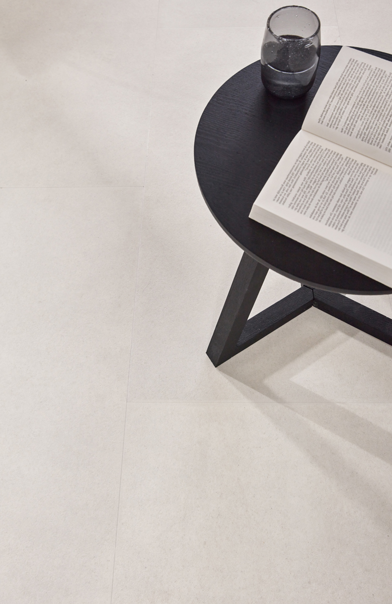 Floer - Tegel Click PVC - Betonlook Zand - PVC Klik - Afbeelding 4