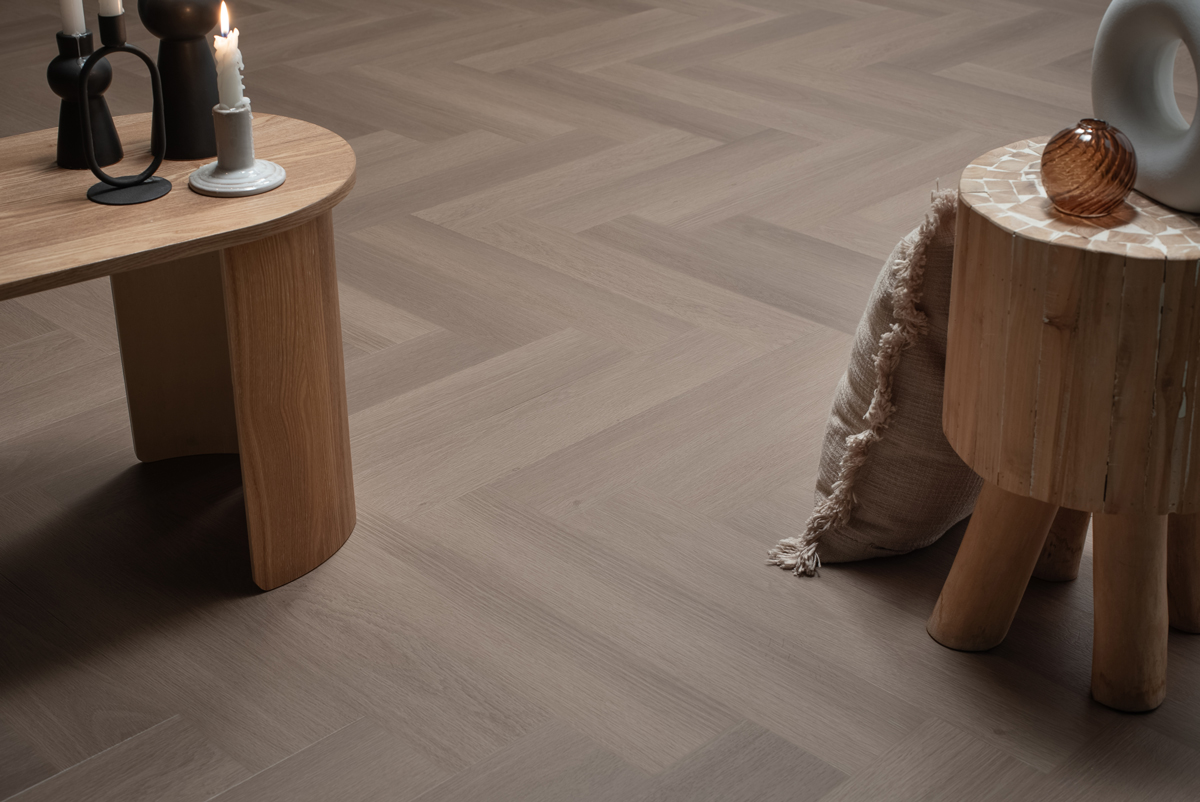 Floer Visgraat Click PVC – Greige Eiken - Afbeelding 4