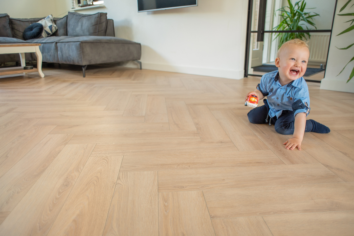 Floer Visgraat Laminaat – Onbehandeld Eiken (Uitlopend) - Afbeelding 3